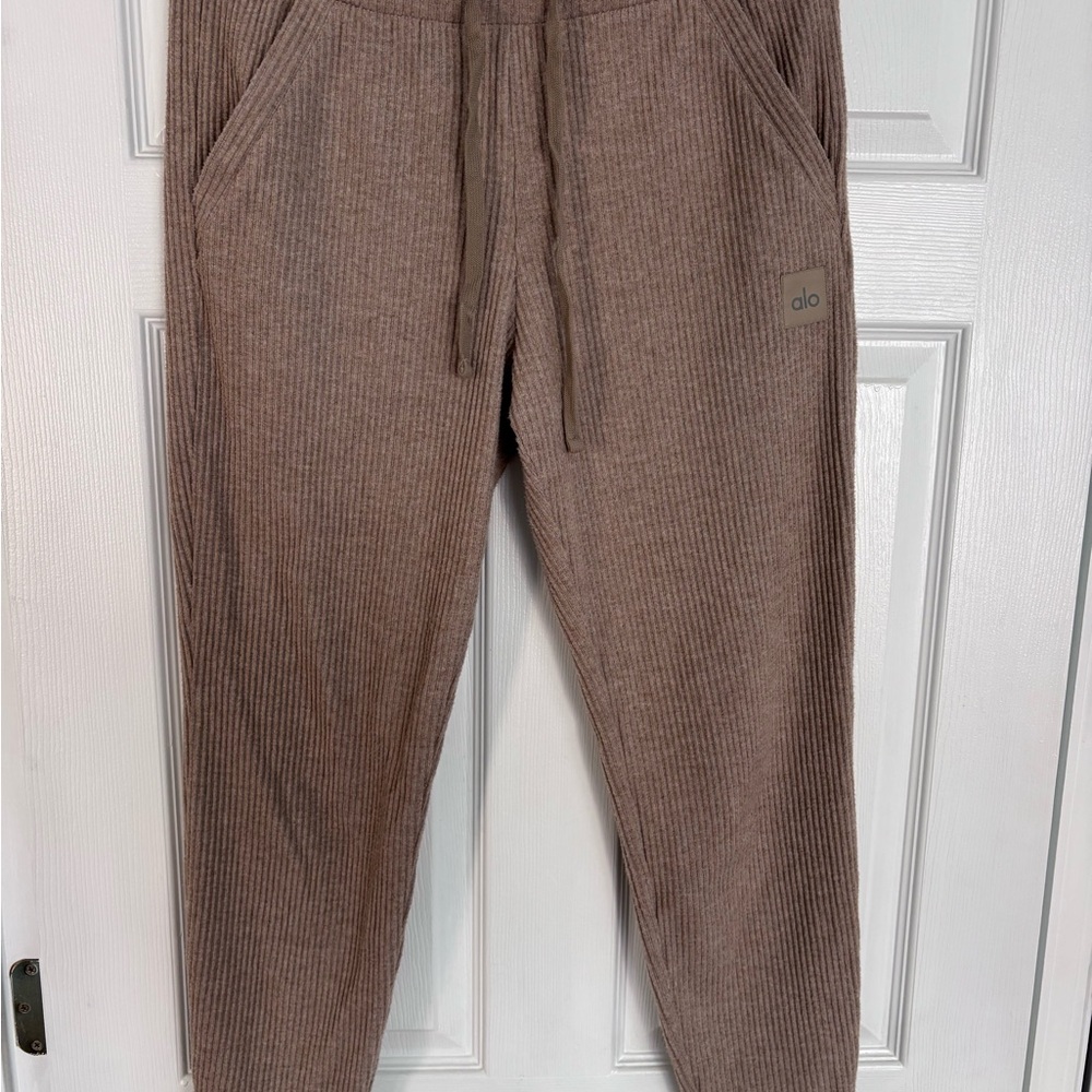 Beige Ribbed Knit Pants - Picture 3 of 5